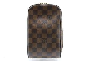 LOUIS VUITTON Geronimos Waist Bag Damier